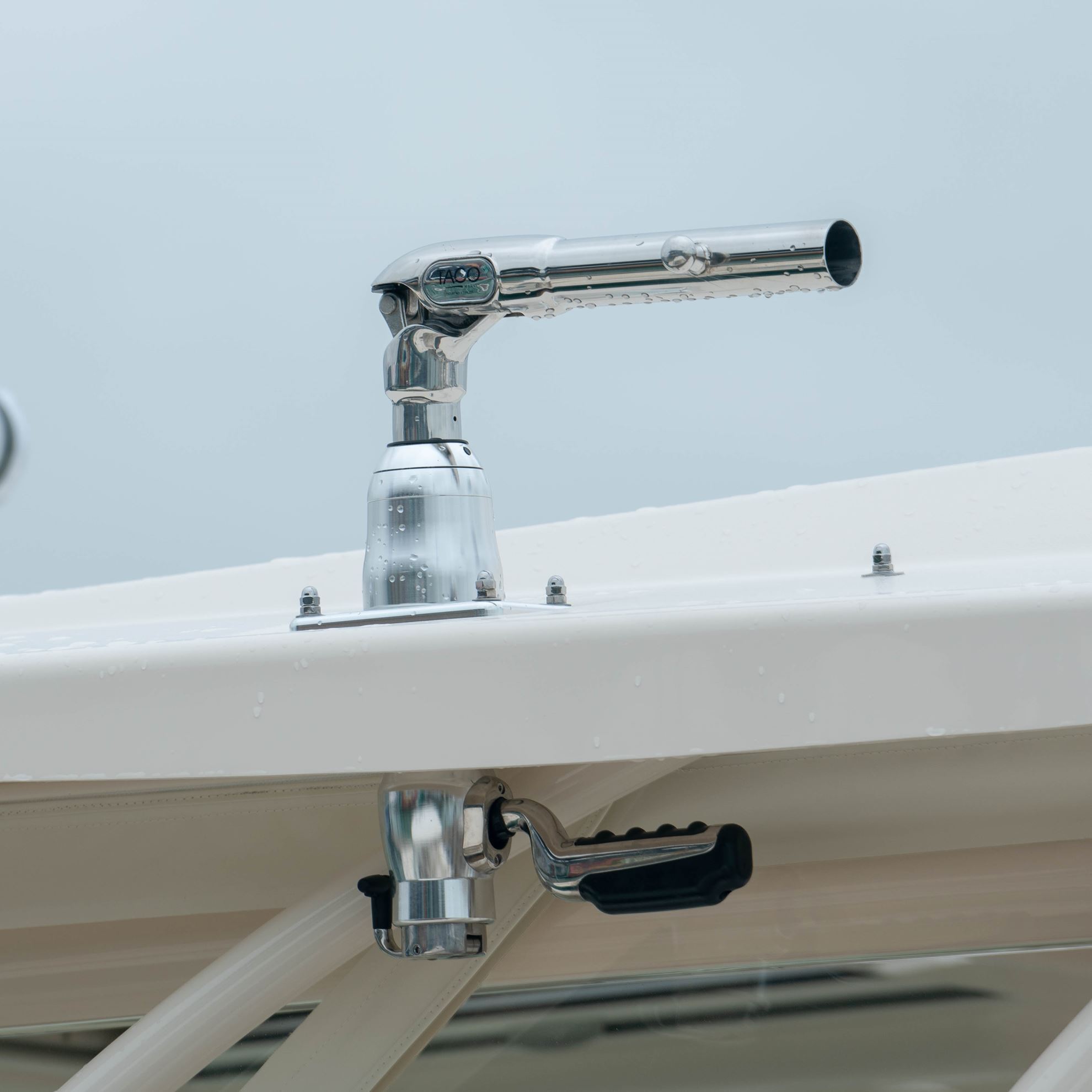 GRAND SLAM 380XL MOUNT FOR 1-1/2" OUTRIGGERe TACO Marine